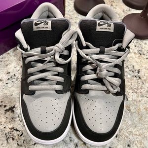 Nike Dunk SB Low Shadow Size 13 (Mens)